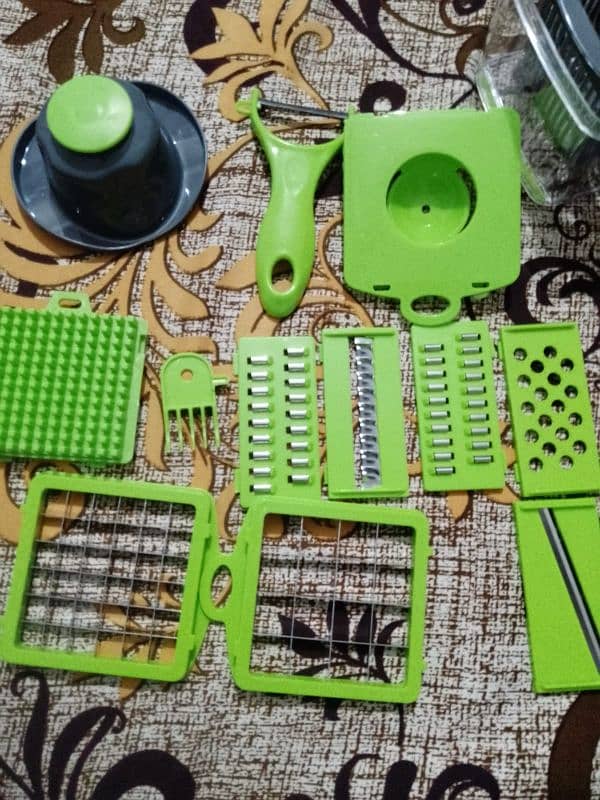 16 PCs veggies slicer 8