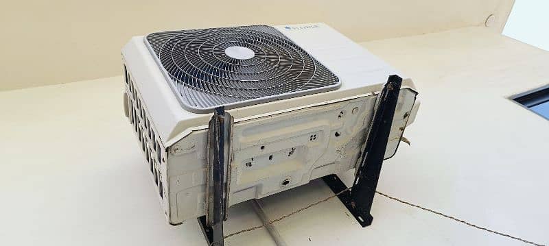 like new condition flower 1.5 ton dc inverter for sell 5