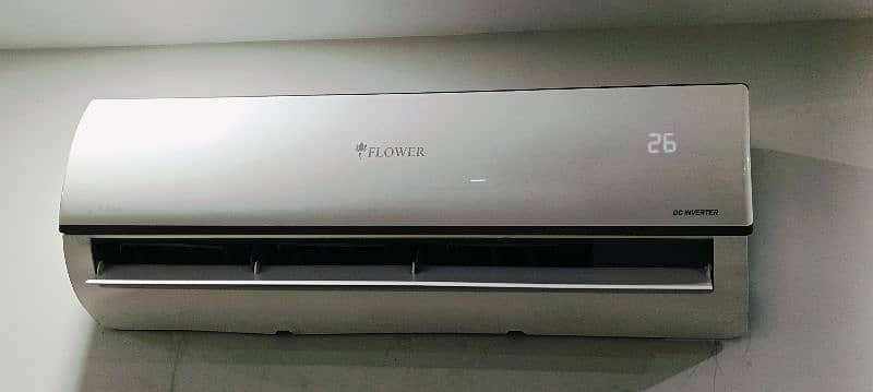 like new condition flower 1.5 ton dc inverter for sell 0