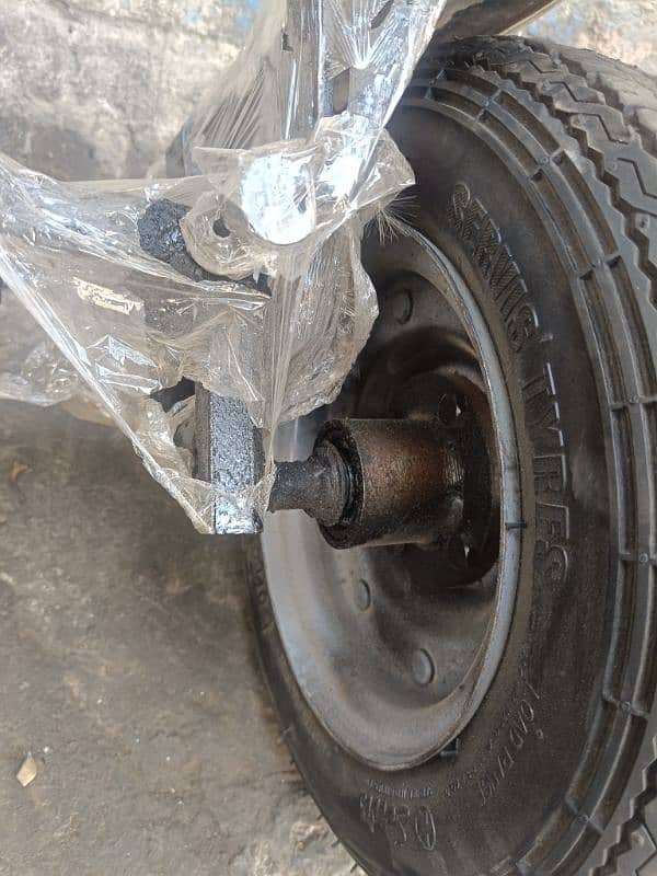 Special parsan baik tyres new han bass ak 1 week ues all moust new han 4