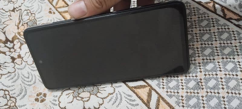 INFINIX HOT 40i 4