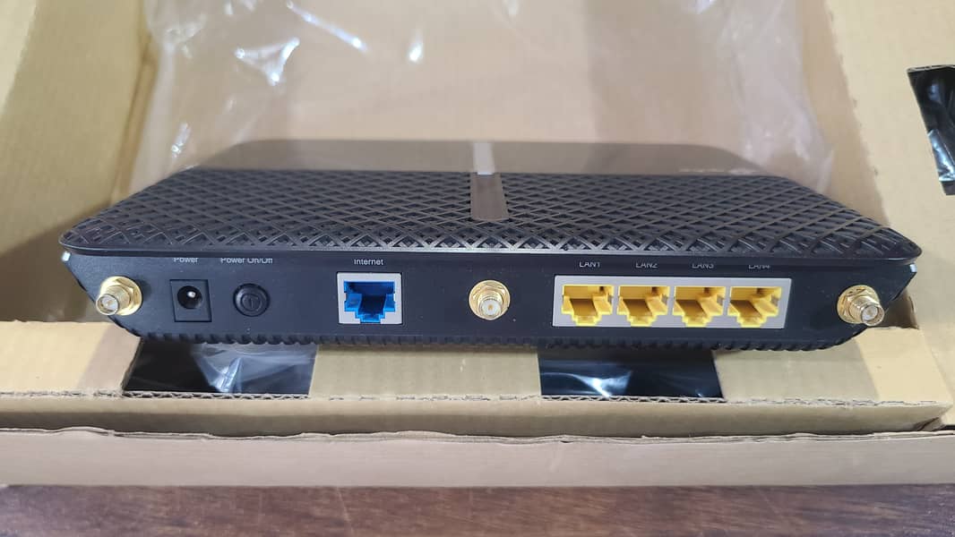 Tplink Archer C2300 Wireless Gigabit Router Dual-band (Renewed) 10