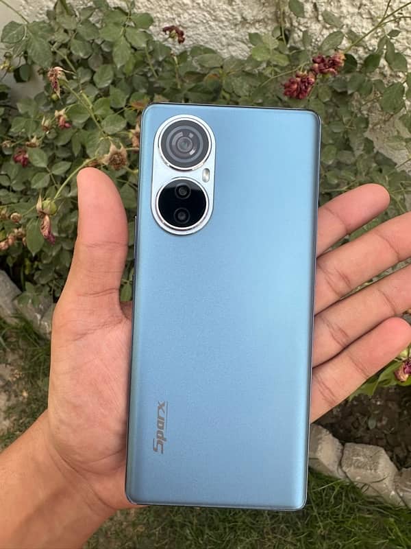 sparx edge 20 pro 256gb in warranty 0