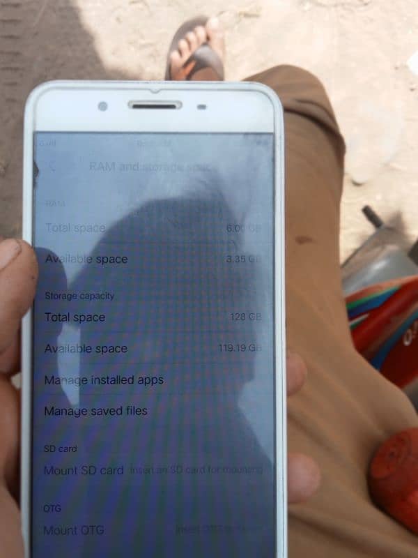 luch condition me ha 6 + 128 memory ha 2
