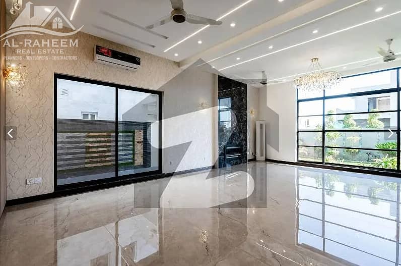 1 KANAL BRAND NEW SPLENDID HOUSE FOR SALE ON TOP LOCATION OF DHA 4