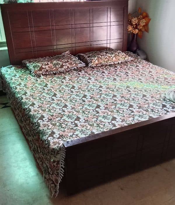 Double Master Bed 3