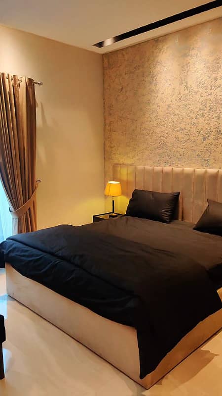 Luxury Fully-Furnished Studio Apartment in Gulberg Lahore Possession in Just 3-4 Months! 0