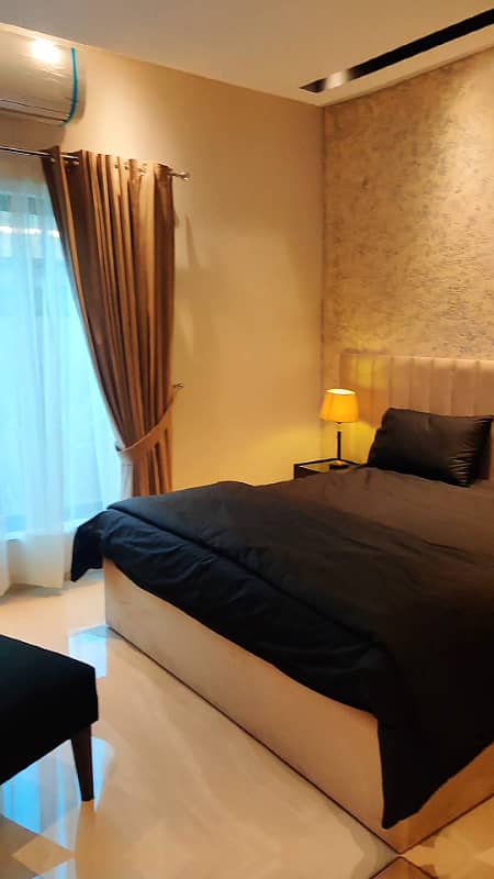 Luxury Fully-Furnished Studio Apartment in Gulberg Lahore Possession in Just 3-4 Months! 2