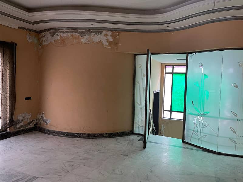 1 Kanal Double Unit Corner Beautiful House Available For Sale In X Block Dha Phase 3 Lahore 7
