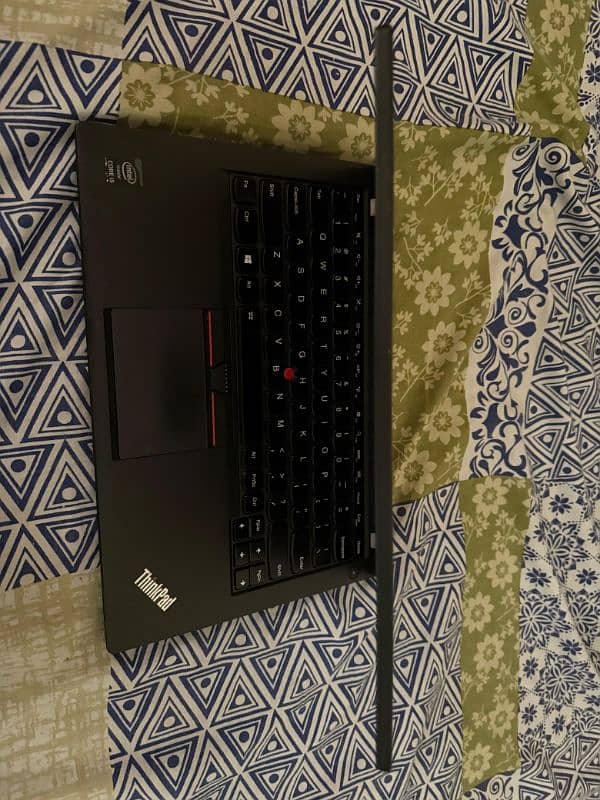 Lenovo Thinkpad X250 i5 5th Generation 2
