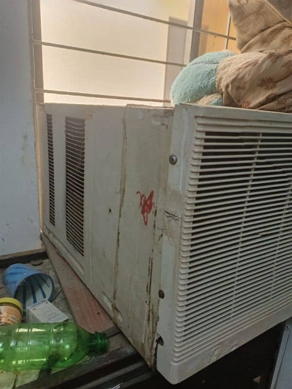 Window AC 0.75 Tons 6