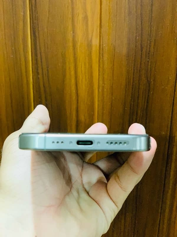 iPhone 15 Pro Factory Unlock 3