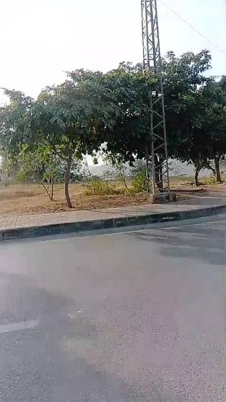 Outstanding Location Plot For Sale On Main Eiffel Commercial Road Bahria Phase 8 Rawalpindi 14