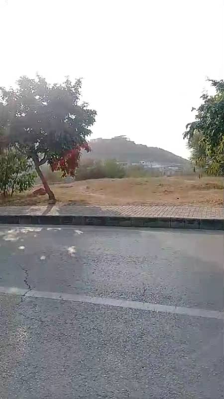 Outstanding Location Plot For Sale On Main Eiffel Commercial Road Bahria Phase 8 Rawalpindi 15