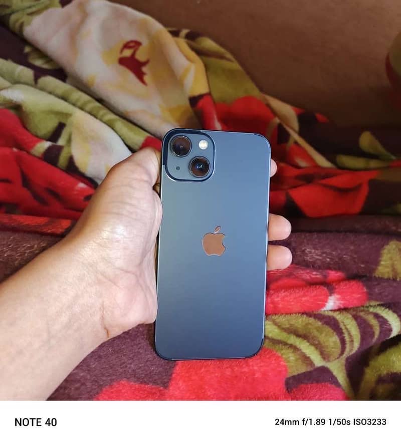 iPhone 13 1
