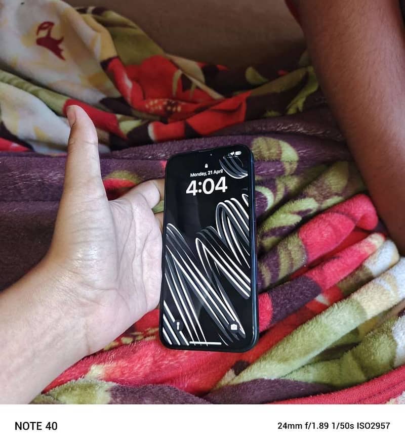 iPhone 13 2