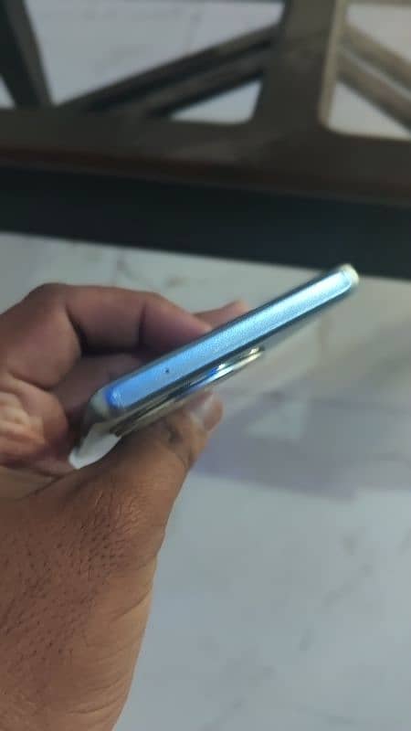 vivo v30e 1