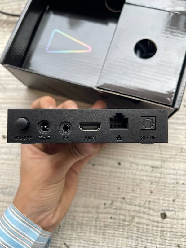 Ptcl shoq tv android box all ok new box pack . 1