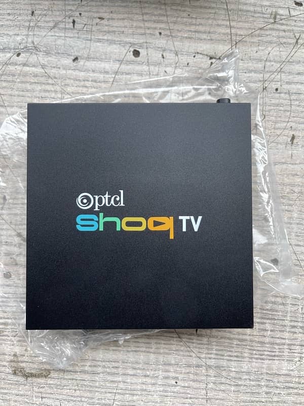 Ptcl shoq tv android box all ok new box pack . 2
