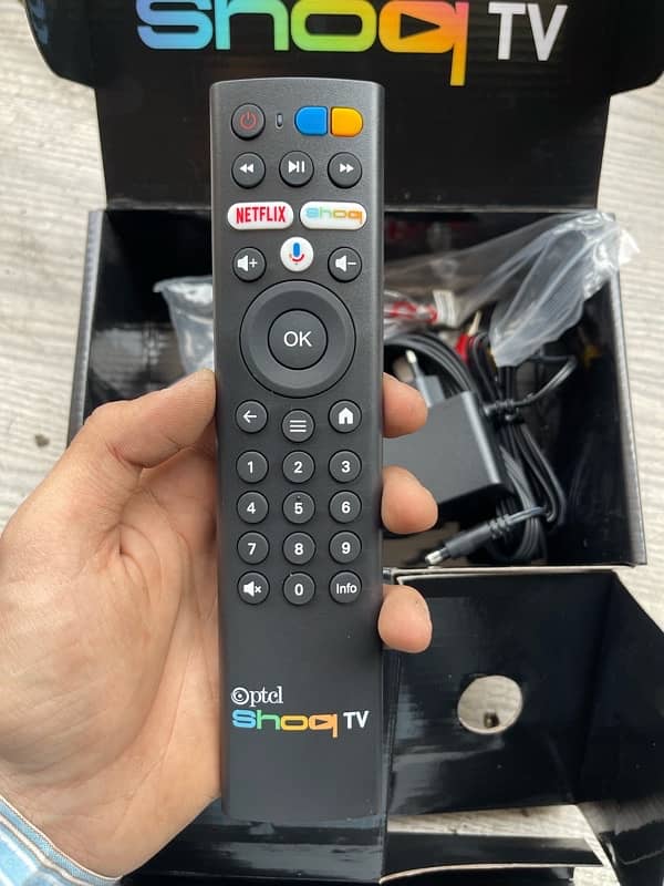 Ptcl shoq tv android box all ok new box pack . 6