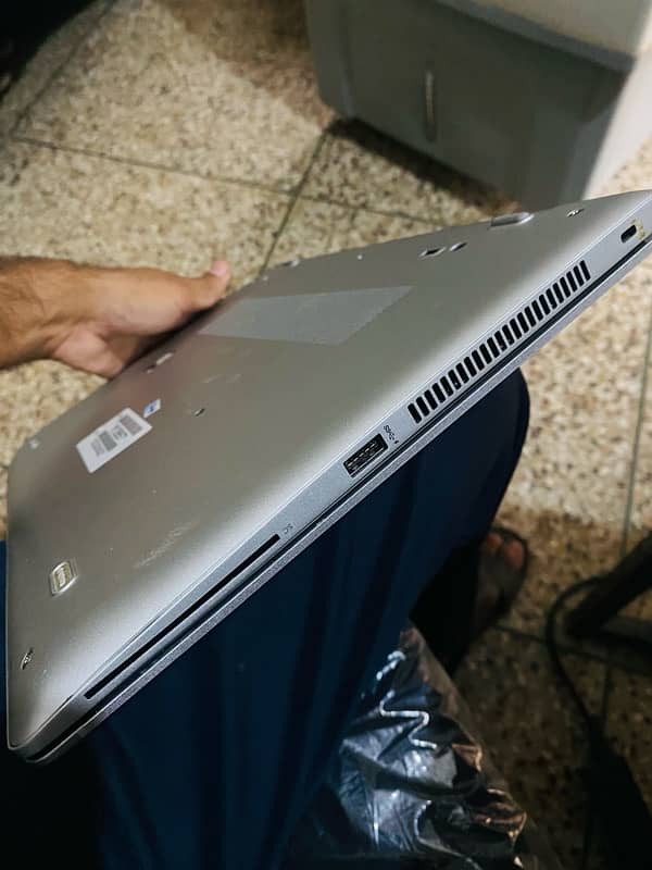 HP EliteBook G5 | 8th Gen Core i5 | 256GB SSD | Slim & Powerful Laptop 9