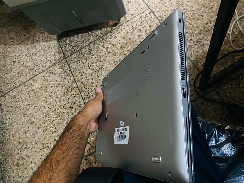 HP EliteBook G5 | 8th Gen Core i5 | 256GB SSD | Slim & Powerful Laptop 10