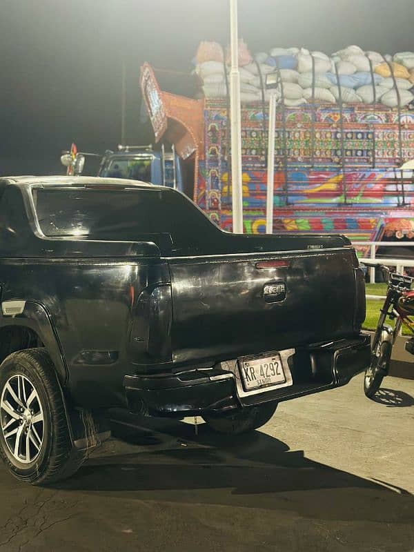 Toyota Hilux 2007 1