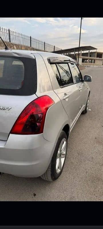 Suzuki Swift 2013 5