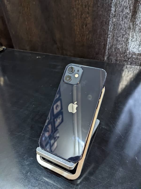 Iphone 12 mini FU (only exchange with 12pro) 0
