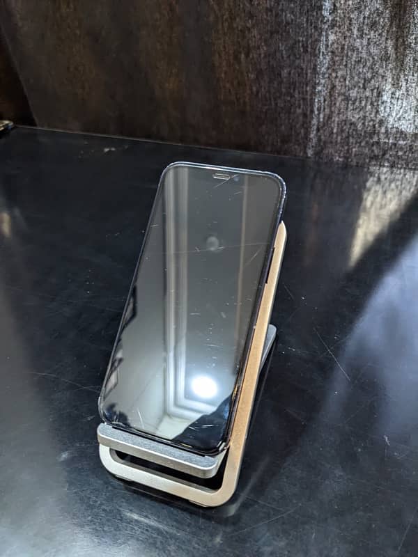 Iphone 12 mini FU (only exchange with 12pro) 1