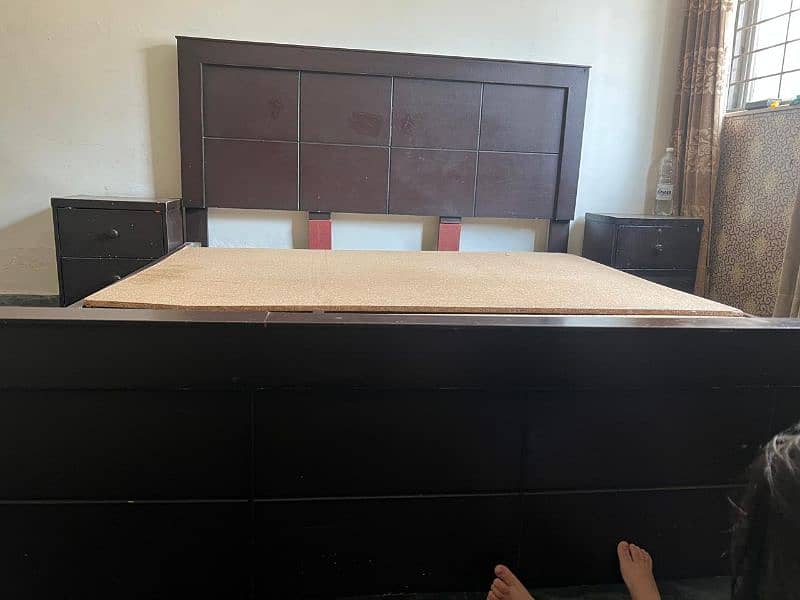 2 Double beds , sofa 7 seater , Center table 0