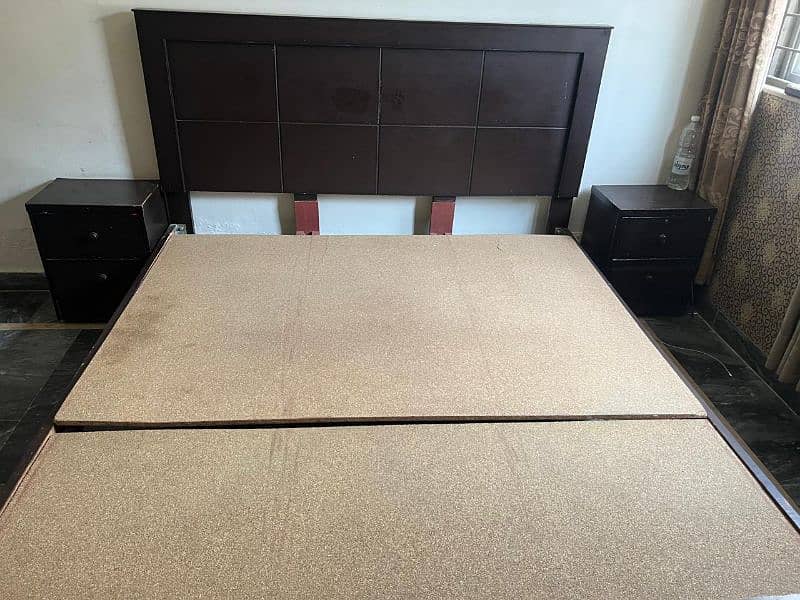 2 Double beds , sofa 7 seater , Center table 1