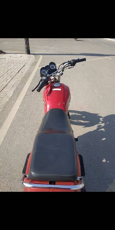 Yamaha yb 125z very good condition 3
