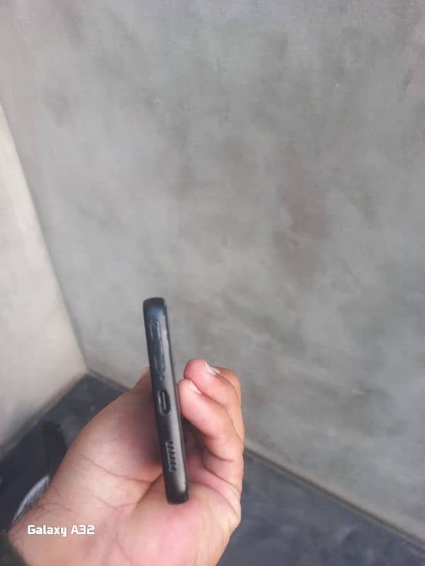 Samsung Galaxy A53 5g   8   128 10