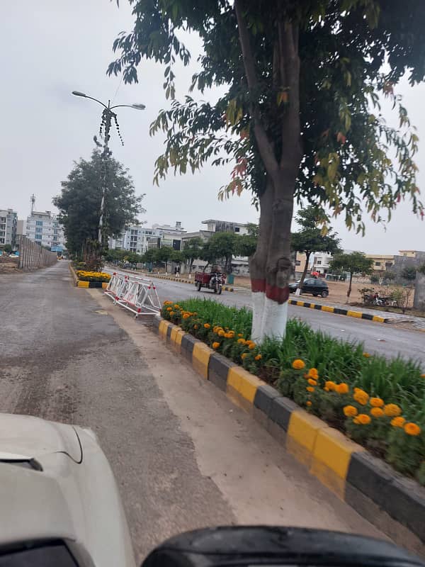 1 Kanal Excellent Location Residential Plot . Available For Sale In F-17 . 11