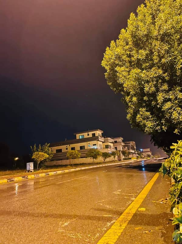 1 Kanal Excellent Location Residential Plot . Available For Sale In F-17 . 19