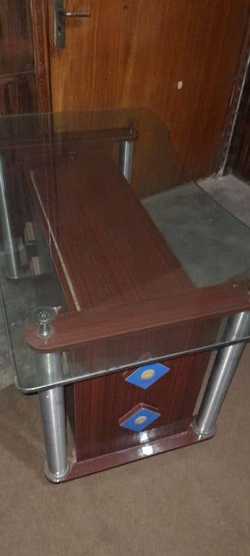 Study table in new condition 5