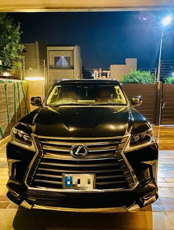 Lahore rent a car ,Landcruisor v8, prado, Fortuner, Corolla , Civic 3