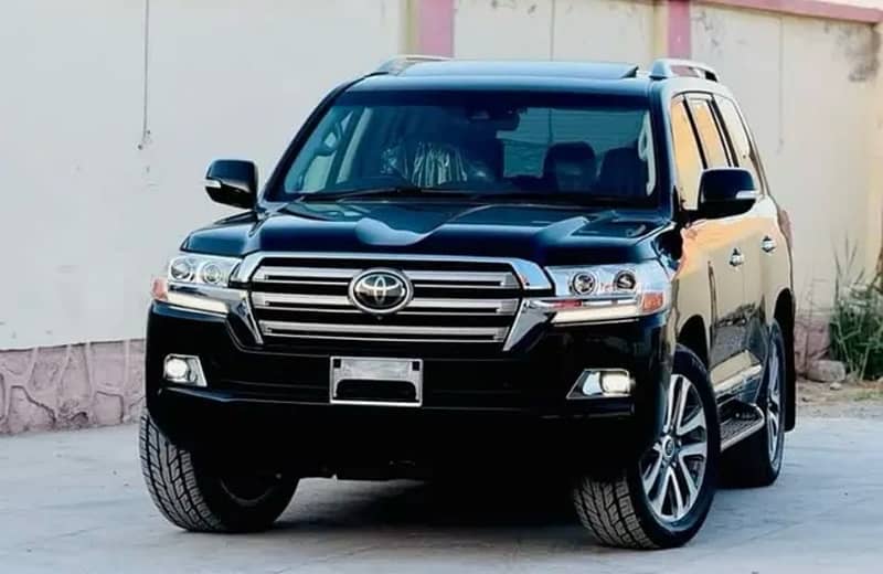 Lahore rent a car ,Landcruisor v8, prado, Fortuner, Corolla , Civic 7