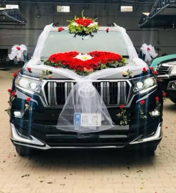Lahore rent a car ,Landcruisor v8, prado, Fortuner, Corolla , Civic 9