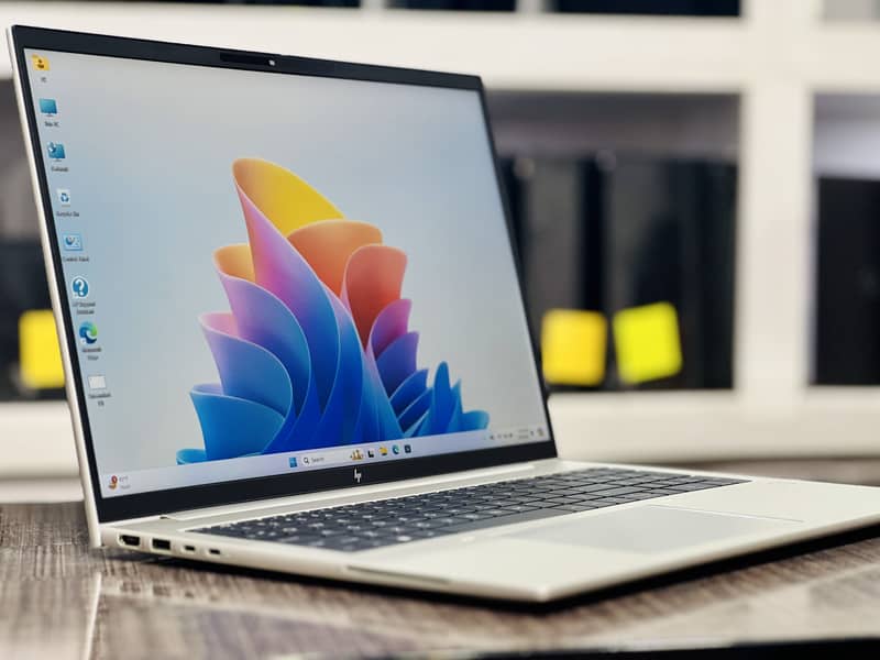 Hp Elitebook 860 G9 | I5 12 | 16 GB DDR5 16 Inch 1