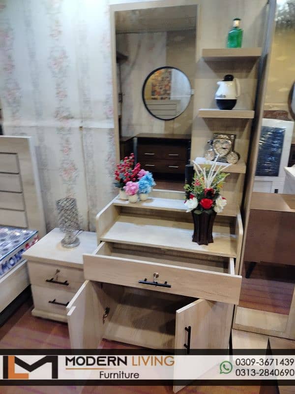 Dressing Table Full Mirror And Shelves Best Quality 10