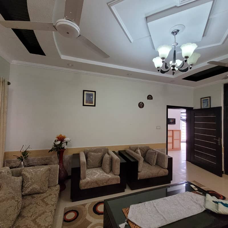 10 Marla fully furnished house available for rent bahria town phase 5 Rawalpindi 12