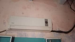 AC