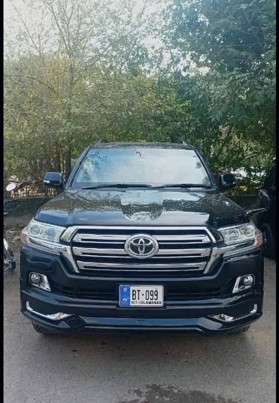 RENT A CAR Lahore| Land Cruiser| Civic| Grande| | Fortuner| mercedes 10
