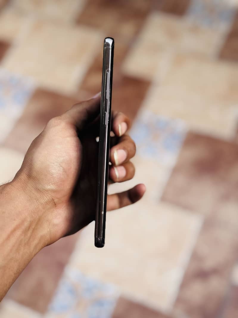 S10 Plus 4
