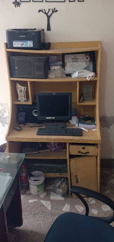 computer Almari 2