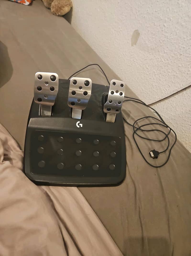 Logitech G923 1