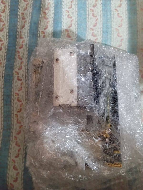 Asus LG1150 motherboard with i5-4690, 16gb ddr3 ram and RGB cooler 1