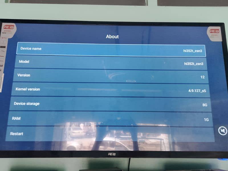 Hi-Q LCD With Wall Stand 1